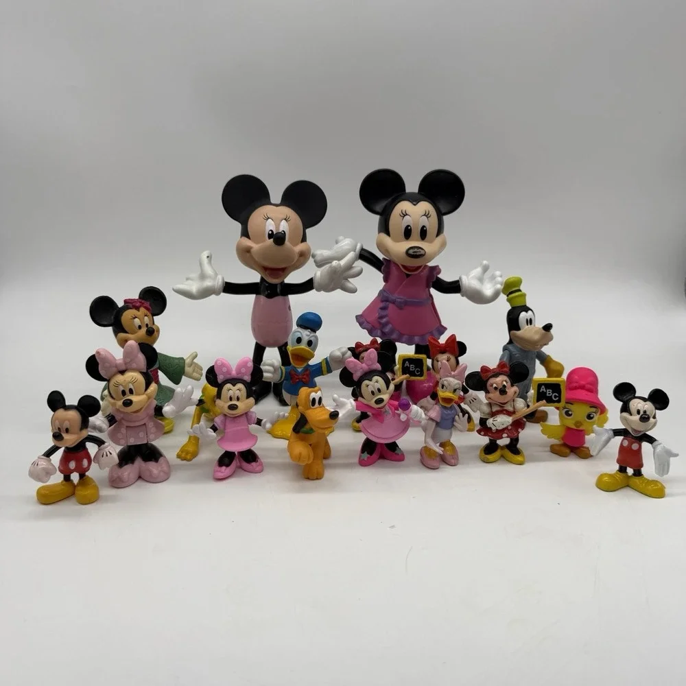Disney Mixed Lot Of Minnie & Friends Lot Donald Goofy Daisy Pluto Cake Toppers